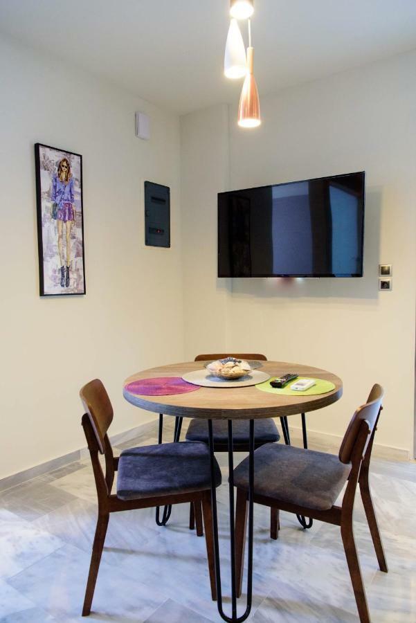 פיראוס Eva Apartments מראה חיצוני תמונה