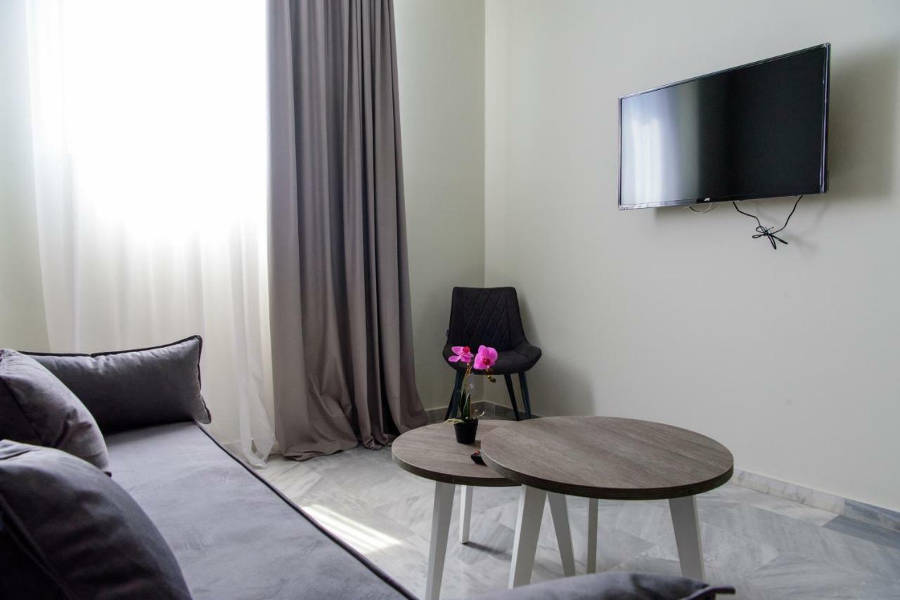 פיראוס Eva Apartments מראה חיצוני תמונה
